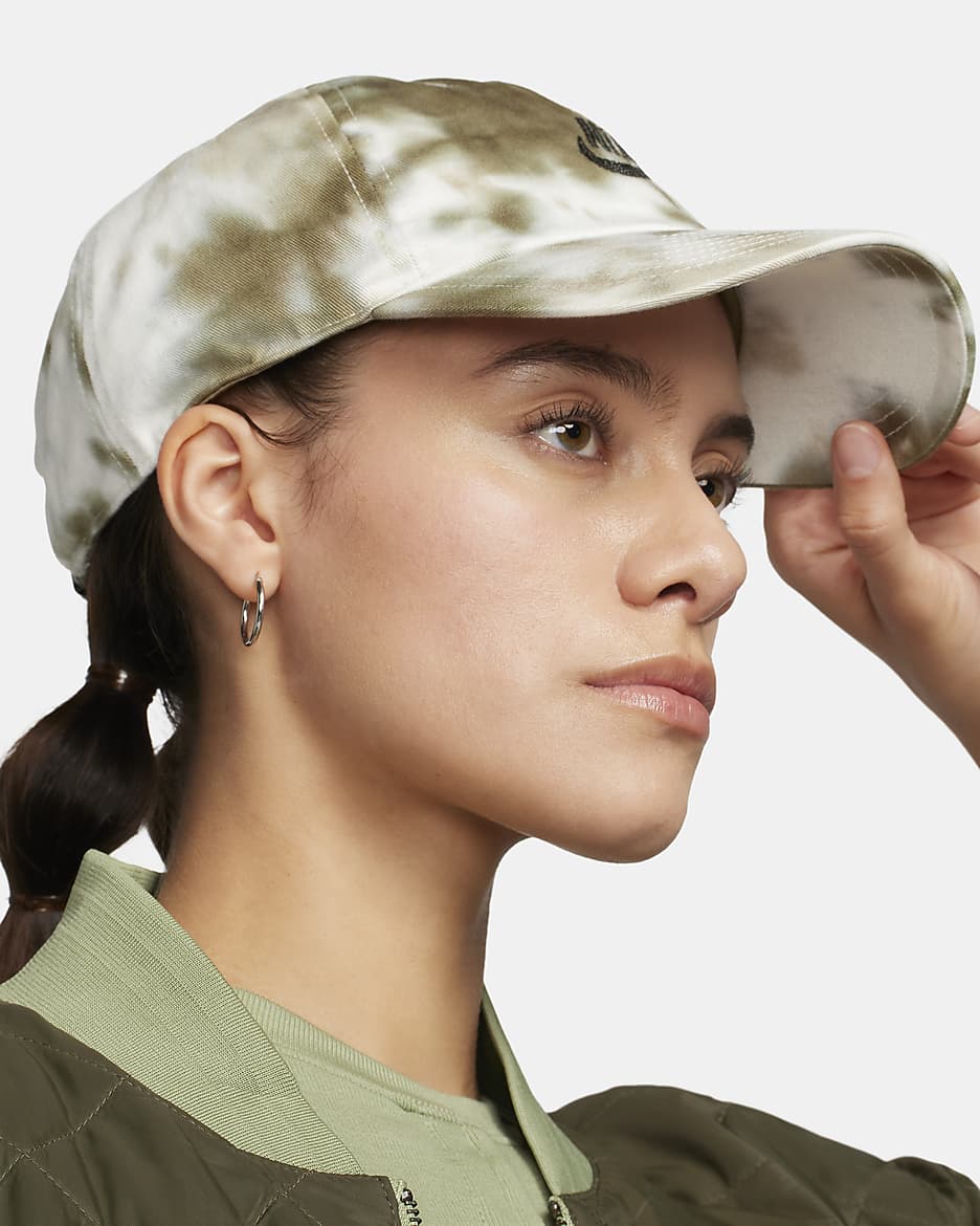 Nike khaki baseball cap online